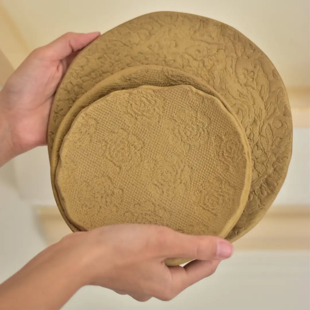 بشقاب طرح دار